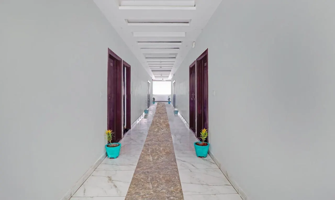 4 View Hotel Tajganj